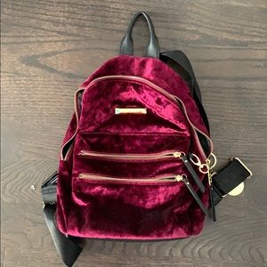 steve madden velvet backpack maroon